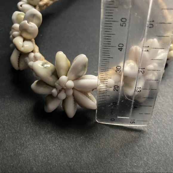 2 Raffia necklaces - Picture 6 of 6